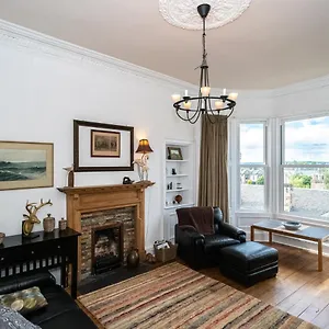 https://pass-the-keys-quiet-2beds-flat-with-high-ceilings-and.edinburghhotelsuk.org