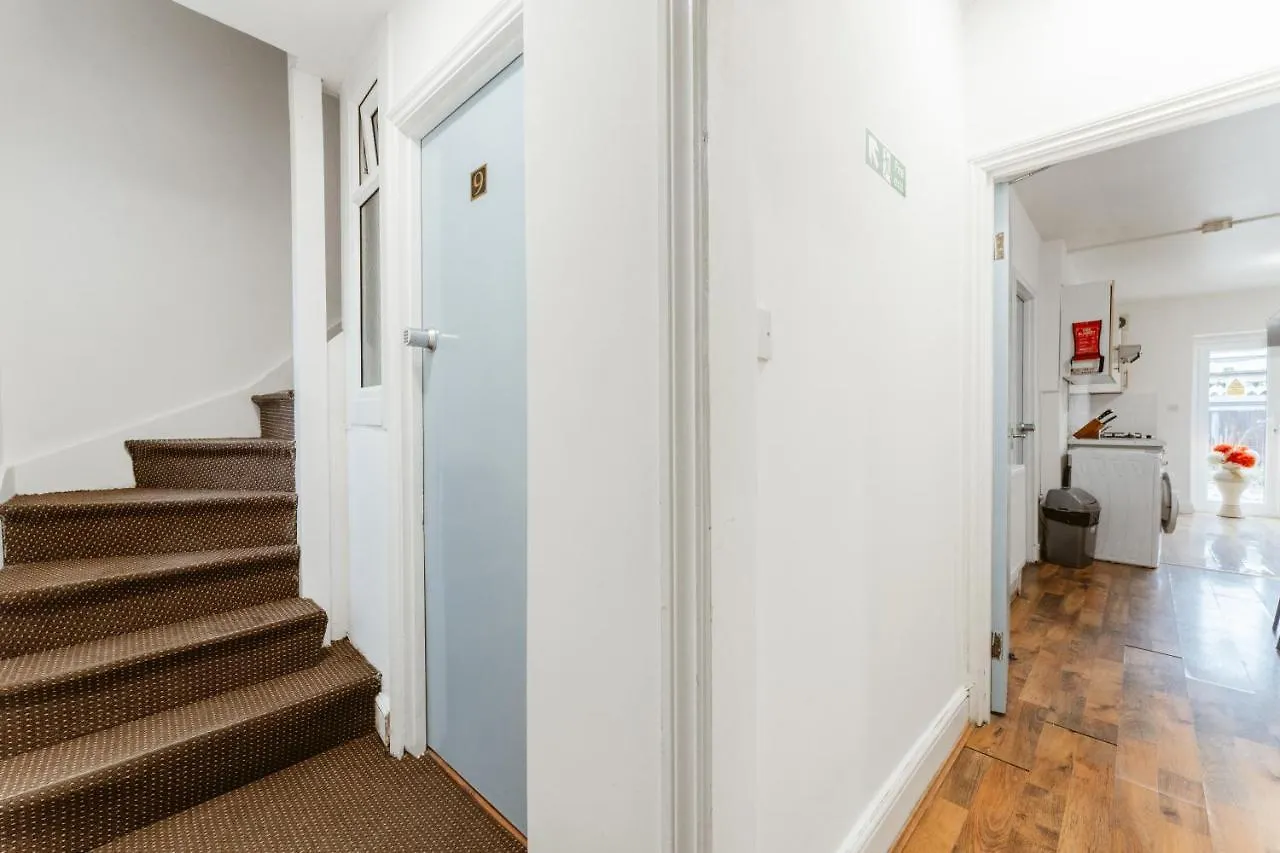 Upton Park Bedrooms 25 Min To Central Londres